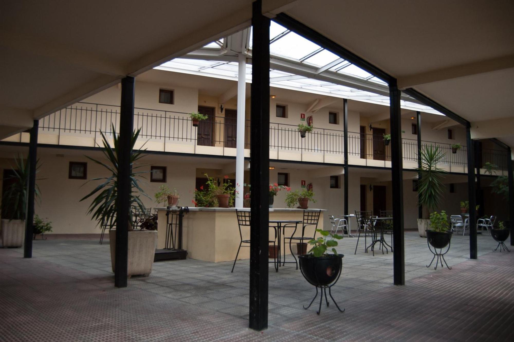Hotel Urgain Oronoz-Mugaire Exterior foto